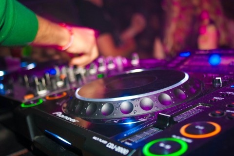TUDO SOBRE DJ